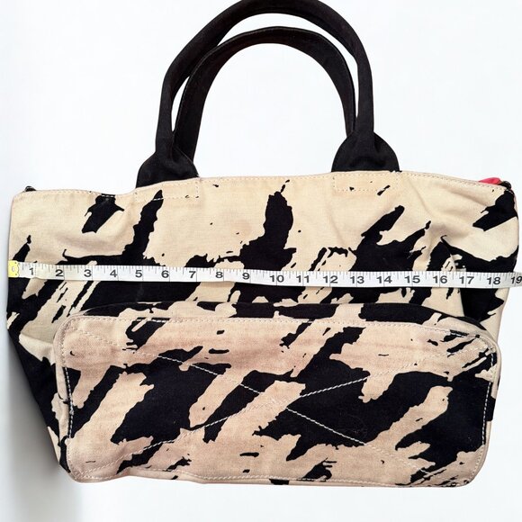 Marc Jacobs Tote - Picture 2 of 4